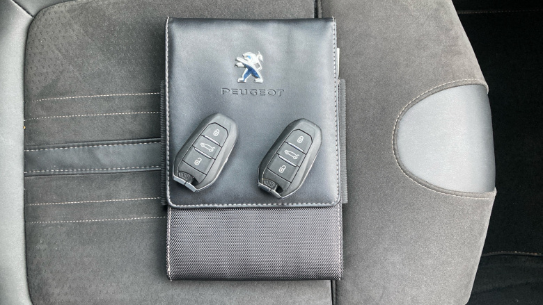 Peugeot 3008 1.5 BlueHDi GT Premium 5dr EAT8 Diesel Estate